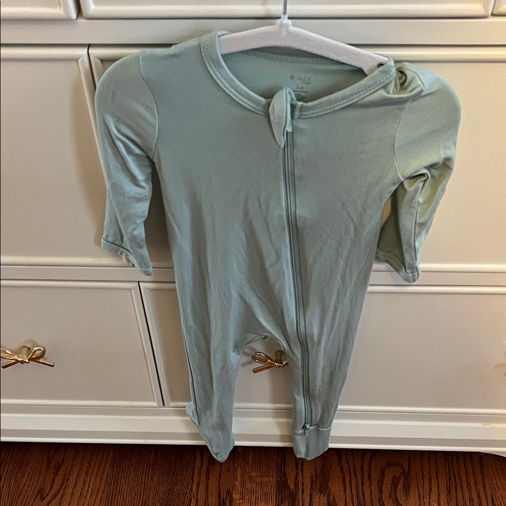 Kyte baby Light green Baby Onesie